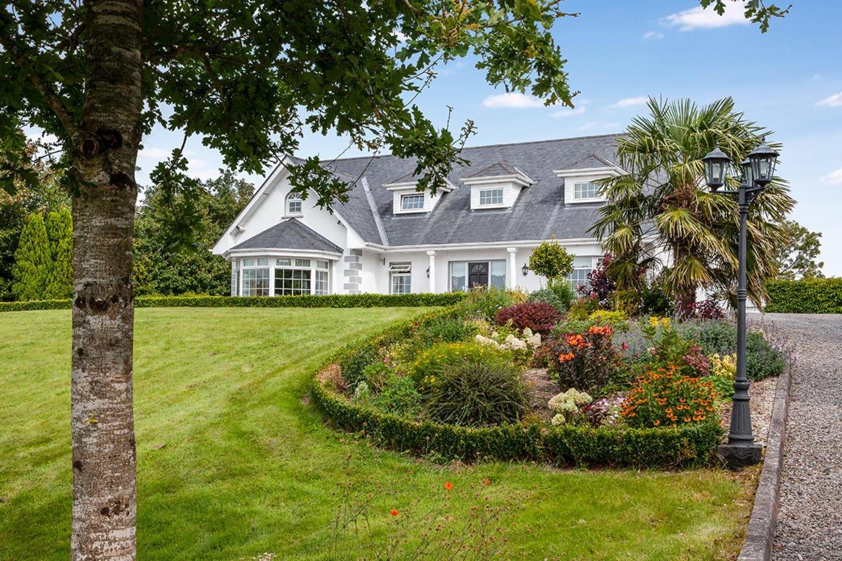 The Ridgewood Lodge Newbridge  Exteriér fotografie