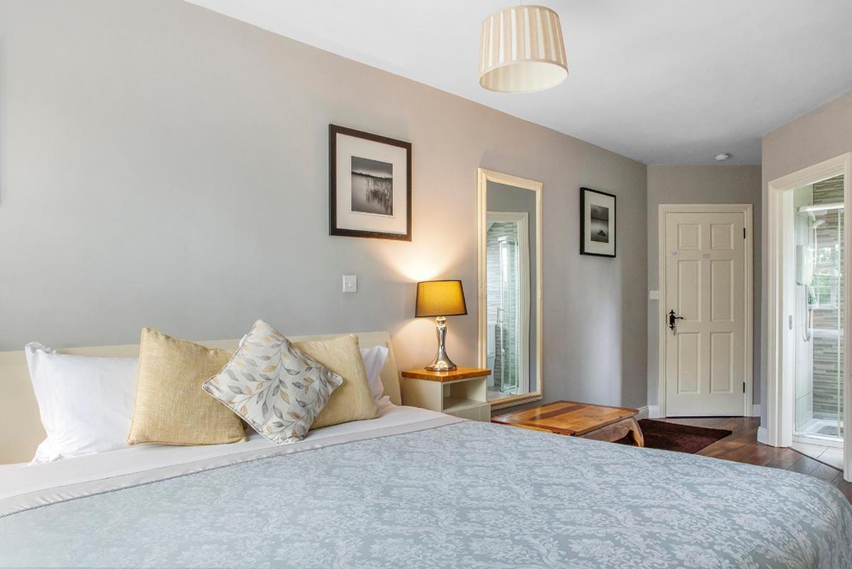 The Ridgewood Lodge Newbridge  Exteriér fotografie
